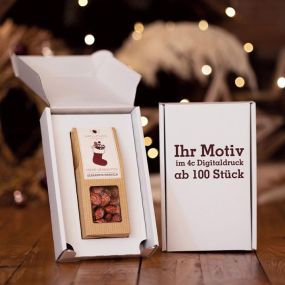 1 Weihnachts-Snack im weißen Geschenkkarton als Werbeartikel
