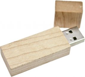 USB Stick 2 aus Holz, verschiedene Kapazitäten, USB 2.9 als Werbeartikel