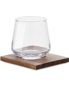 Glas mit Untersetzer