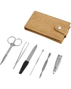 Maniküreset Elaine Cork