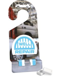 Spiegelanhänger mit einem Pfefferminzriegel