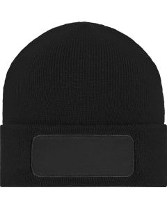 Strickmütze mit Patch