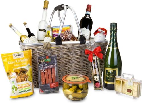 Präsenteset: Geschenkkorb XXL - Einkaufskorb mit 14 leckeren Produkten